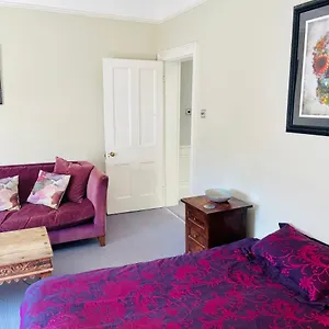 Hébergement de vacances Beautiful Private 2 Bedroom In Mansion With Free Parking