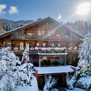 Hotel Magic Megeve Bois *****